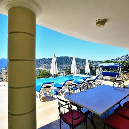 Baynur Vila Kalkan